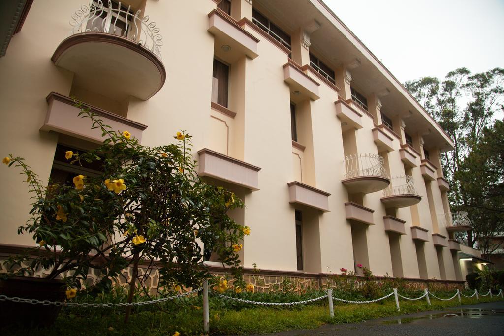 Golf 1 Hotel Да Лат Екстериор снимка