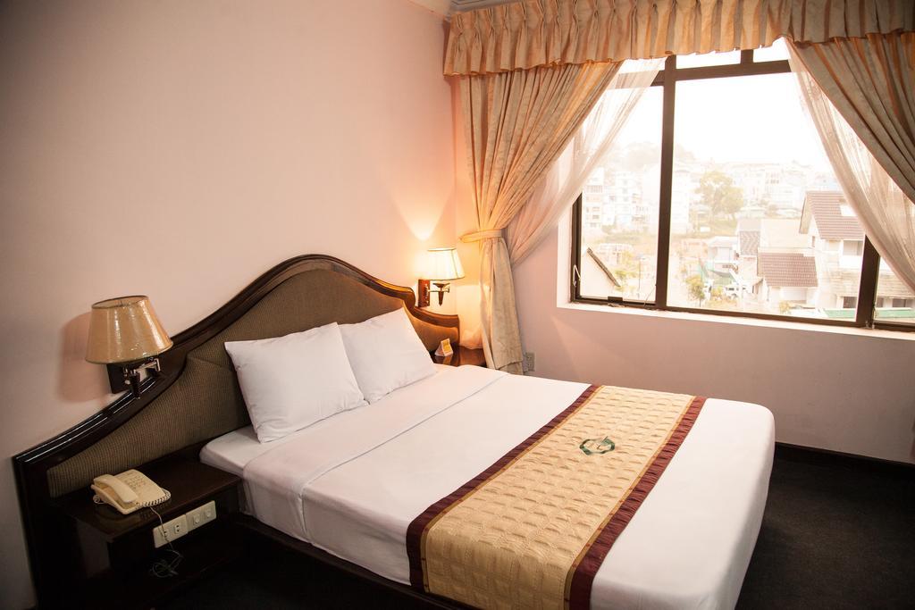 Golf 1 Hotel Да Лат Екстериор снимка