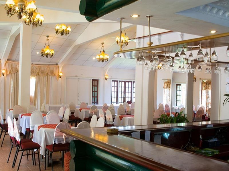 Golf 1 Hotel Да Лат Екстериор снимка